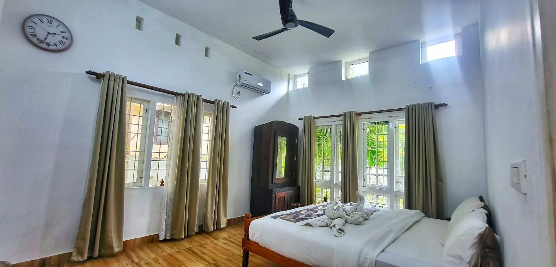 Tkg Serene Private 2Bhk Adimali Anniyar Thozu 0*,  الهند